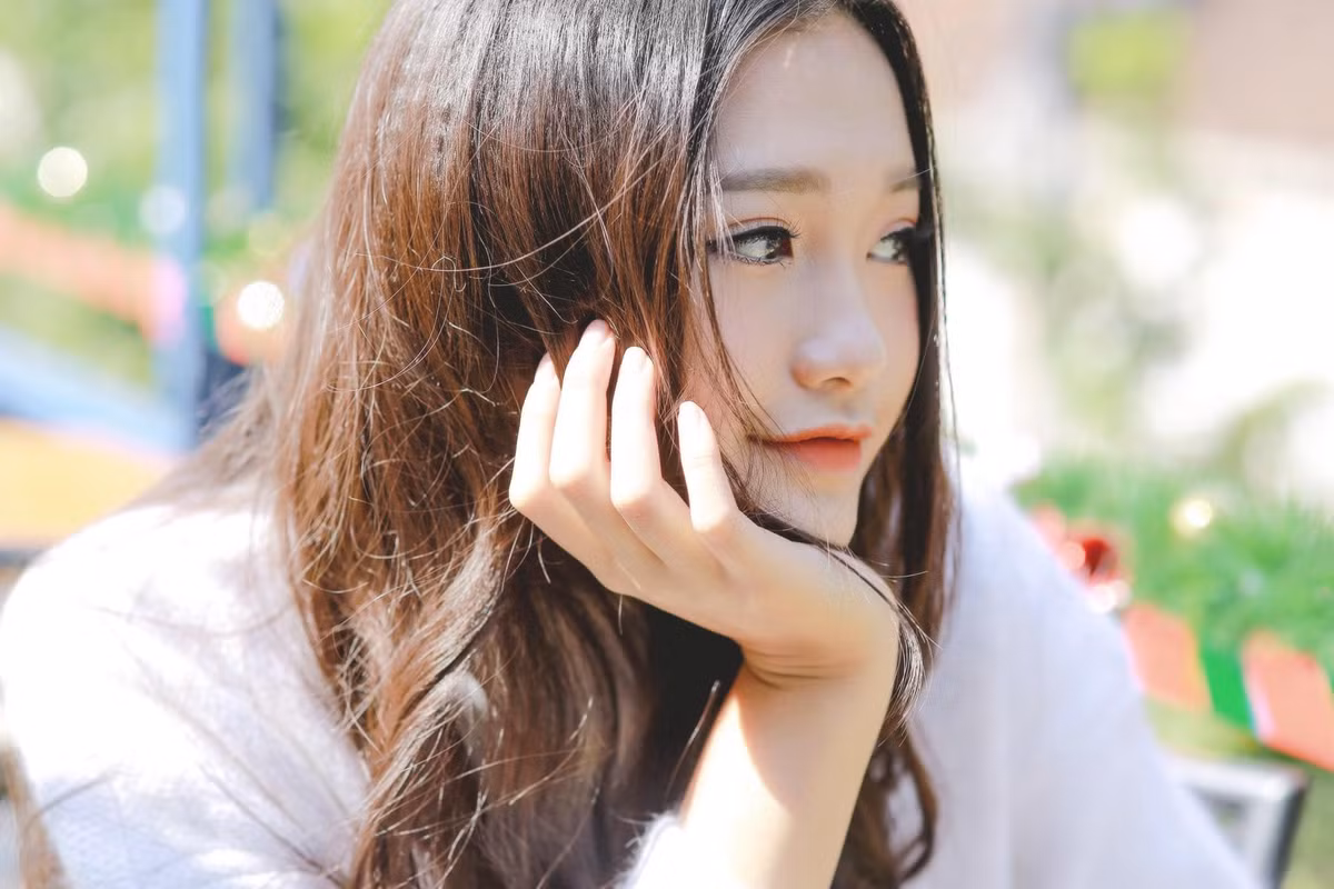 Lên tiếng về cả tin đồn lẫn tin nhắn, Doãn Hải My khẳng định chuyện "trà xanh" là tin đồn vô căn cứ và sai sự thật.