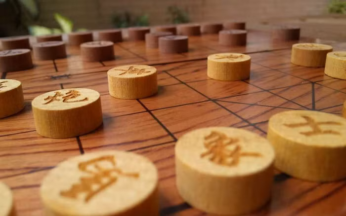 Choi co thang Hoang de Khang Hi, 1 thi ve mat mang oan uong-Hinh-2