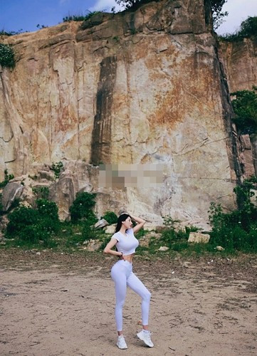 Dù cá tính, năng động hay gợi cảm, quyến rũ, Liu Tai Yang đều có thể "cân" đẹp mọi style.