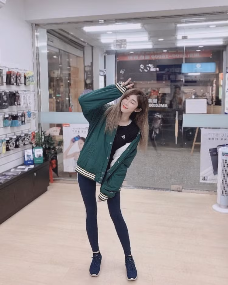 Mời quý độc giả xem video: Thoát "mác" hot girl, Quỳnh Kool "hoá" ngọc nữ điện ảnh Việt - Nguồn: VTC Now