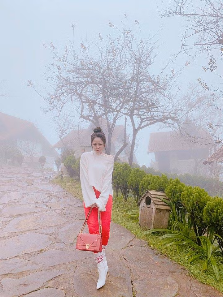 Cũng kể từ sau biến cố cách đây 3 năm, Trâm Anh dường như hay triết lý về cuộc sống hơn. Thỉnh thoảng, cô chiêm nghiệm trên trang cá nhân rằng: "Những thứ tốt nhất bao giờ cũng đến không dễ dàng. Ngay đến chính bản thân bạn còn cần thời gian để chín. Từ cơ thể cho đến thần thái"...