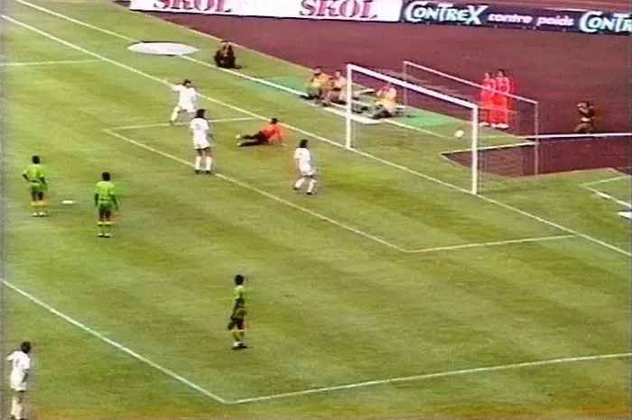 Trong màn chạm trán Nam Tư ở lượt trận thứ 2 vòng bảng World Cup 1974, Zaire đã phải nhận thất bại 0-9.