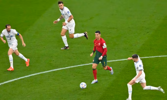 Bo Dao Nha 2-0 Uruguay: Bruno toa sang, 