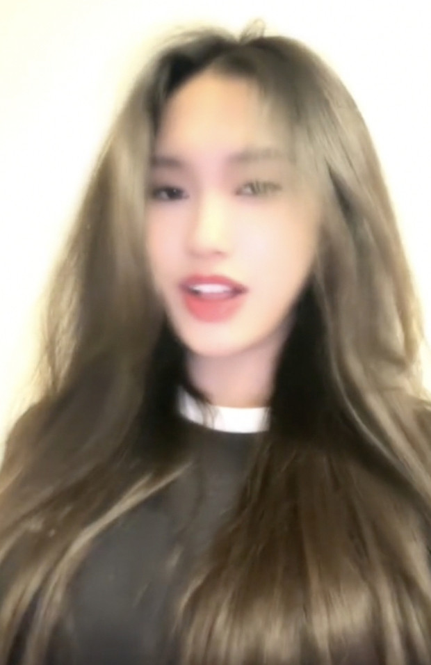 Cụ thể, trong video mới nhất đăng tải lên mạng xã hội, Doãn Hải My phơi phới, vui tươi với tạo hình cực thoải mái.