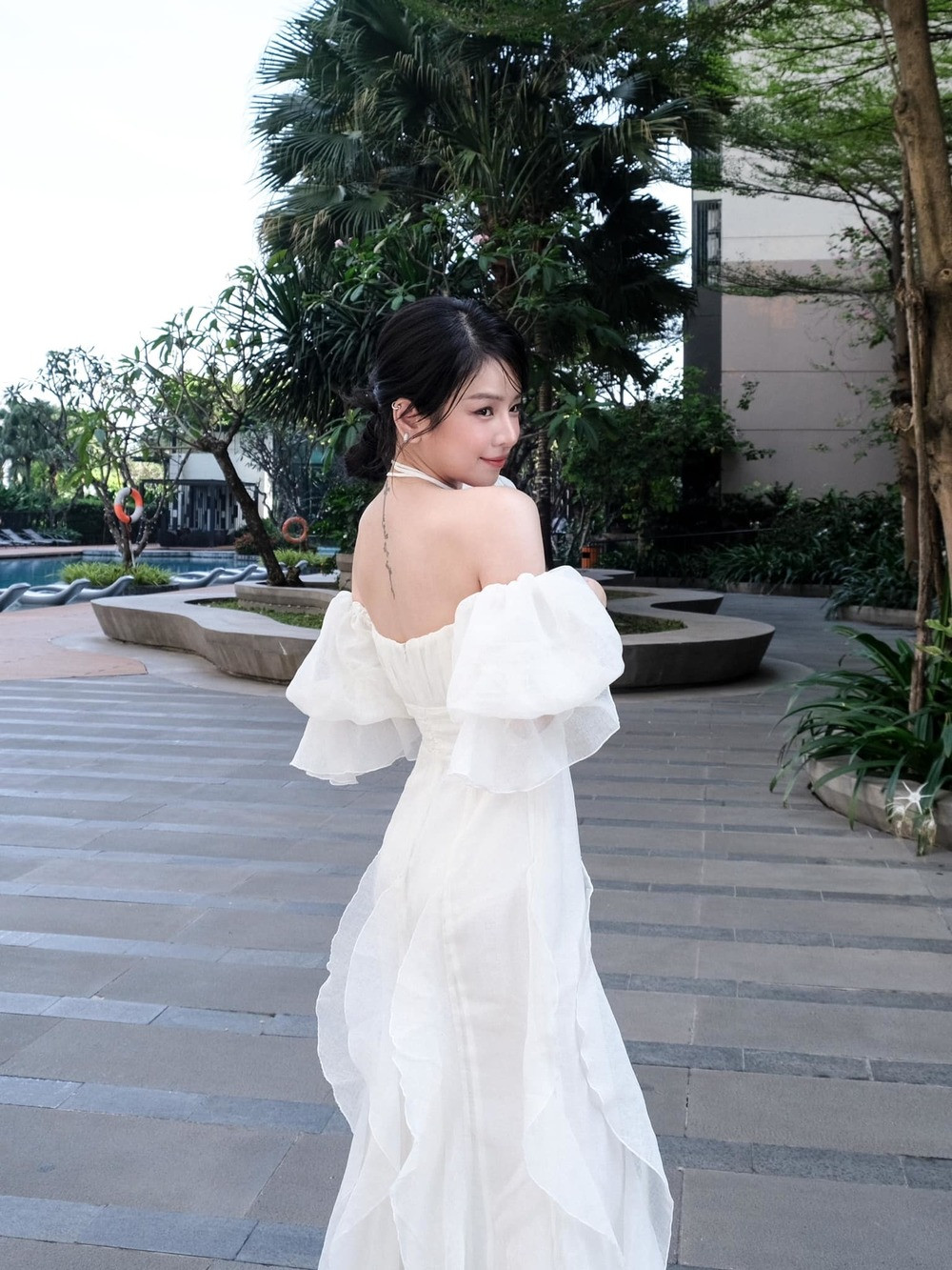 Trước tin đồn, DJ Mie từng thể hiện thái độ ngạc nhiên, ngầm phủ nhận.