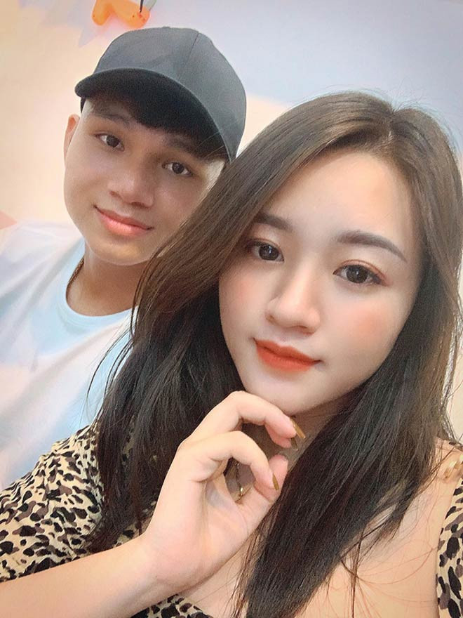 Ngay từ lúc hẹn hò, Xuân Mạnh và Trần Dung đã được nhiều người khen ngợi vì "xứng đôi vừa lứa".