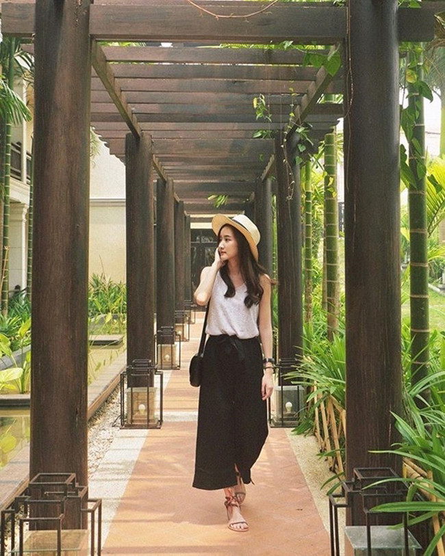 Sở hữu gương mặt nhỏ gọn và tinh tú, Panda Fonnapha thậm chí khiến nhiều người tưởng nhầm cô là gái Hàn Quốc chính hiệu.