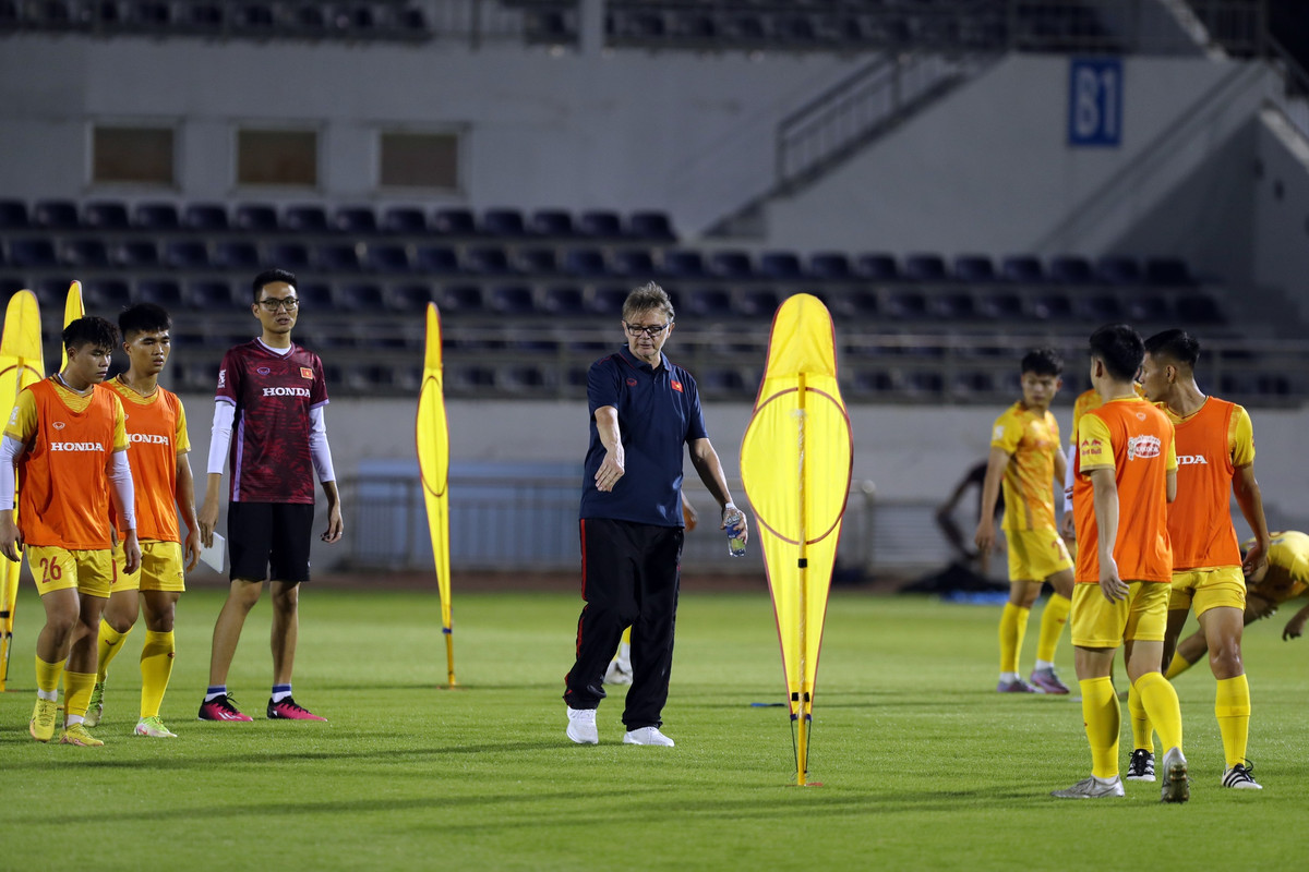Người hâm mộ Việt Nam hay VFF có thể “du di” với SEA Games 32, nhưng nếu chơi không thành công, thuyết phục tại Asiad mọi thứ sẽ khác.