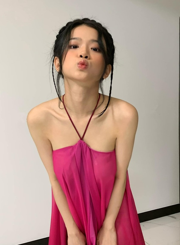 Tại NYFW, Linh Ka còn có cơ hội giao lưu, chụp ảnh cùng nhiều ngôi sao nổi tiếng thế giới.