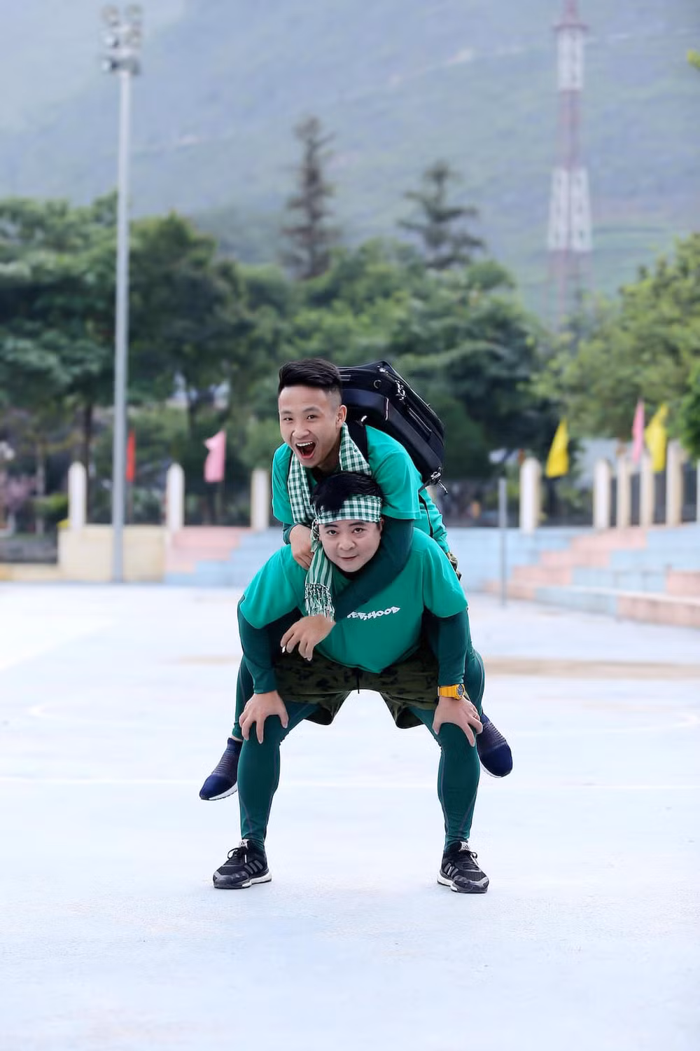 Khi trở về Việt Nam sau chuyến đi, Xuân Tiến càng trở nên nổi tiếng. Anh chàng được một số nhãn hàng "săn đón". Thậm chí còn tham gia cả gameshow thực tế "Cuộc đua kỳ thú" cùng nhà báo Chu Minh Vũ và gây được ấn tượng tốt.