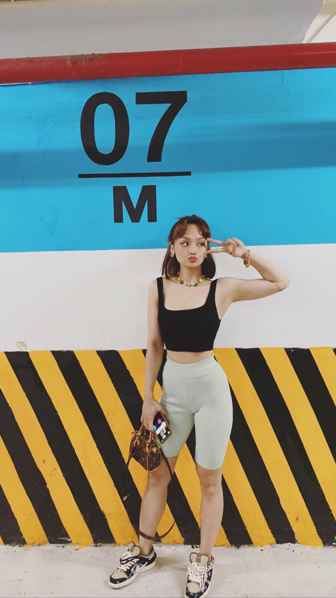 1 năm sau quyết tâm giảm cân, Miu Lê hiện tại đã lột xác dịu dàng và nữ tính hơn hẳn.