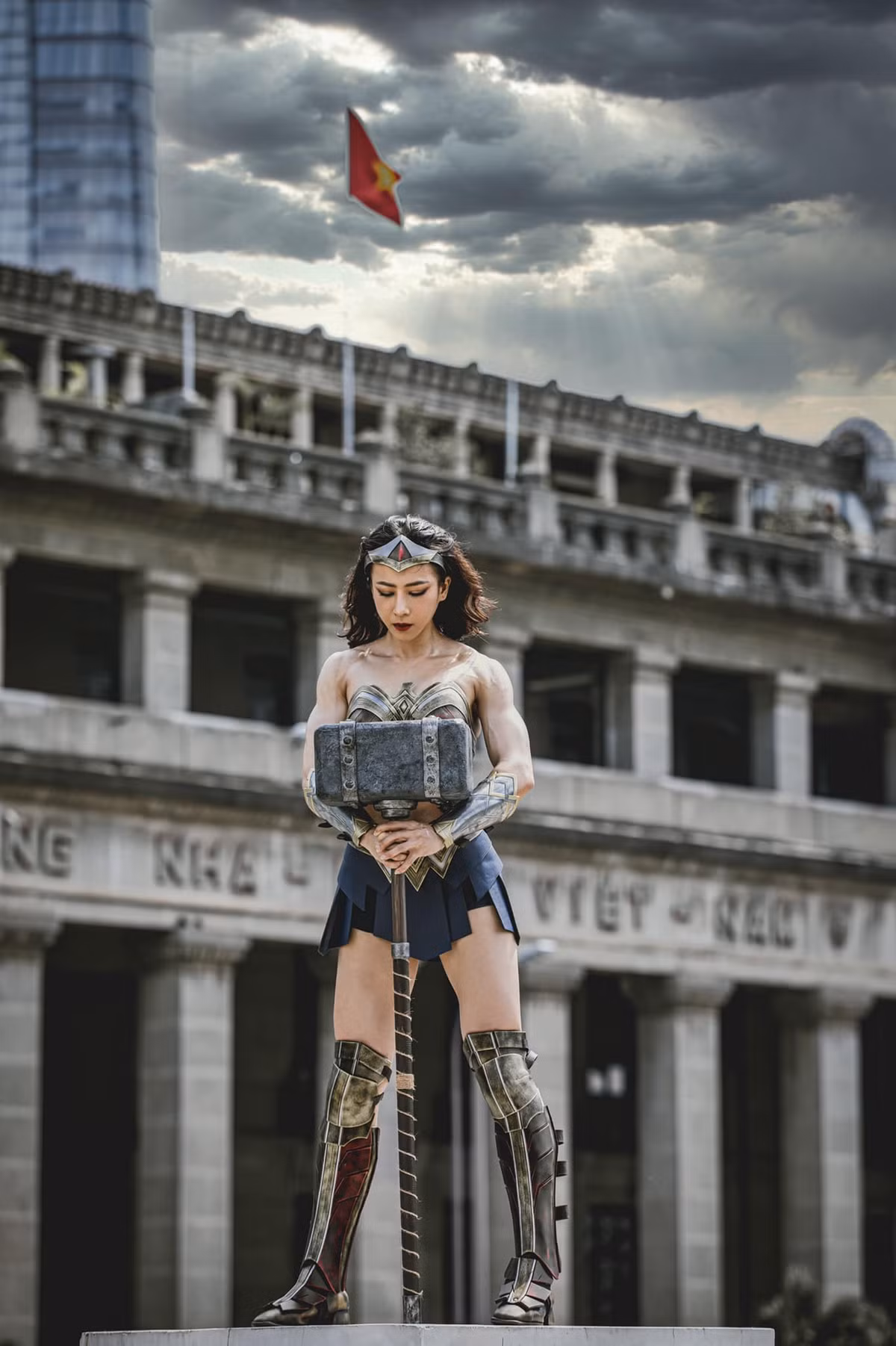 Khắc họa hình tượng đẹp cùng cơ bắp đến cánh màu râu cũng phải nể, bộ ảnh cosplay của Nguyên Thi nhận được vô vàn lời khen từ netizen.