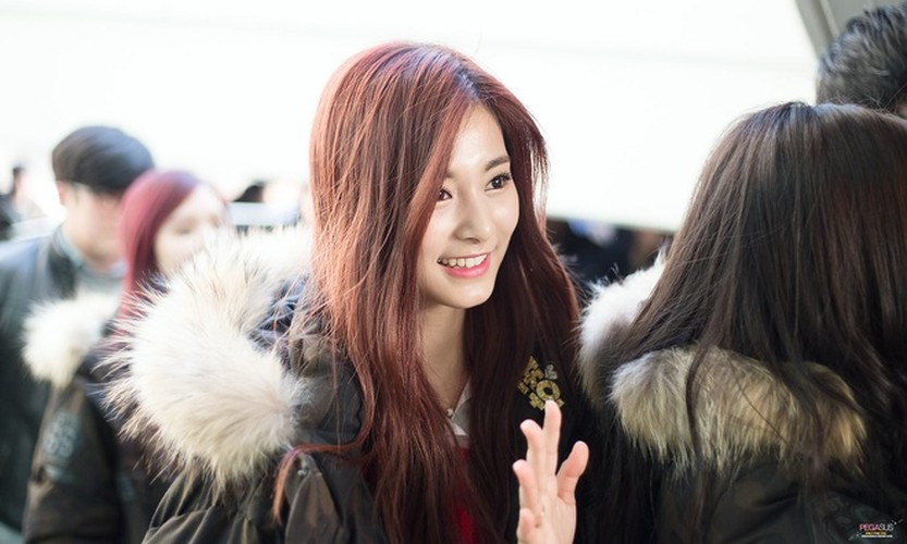 Không chỉ sở hữu gương mặt, Tzuyu còn có vóc dáng cân đối, cùng chiều cao 1m72. Tuy nhiên, cũng từng có thời điểm, cô xuất hiện với ngoại hình không quá hoàn hảo.