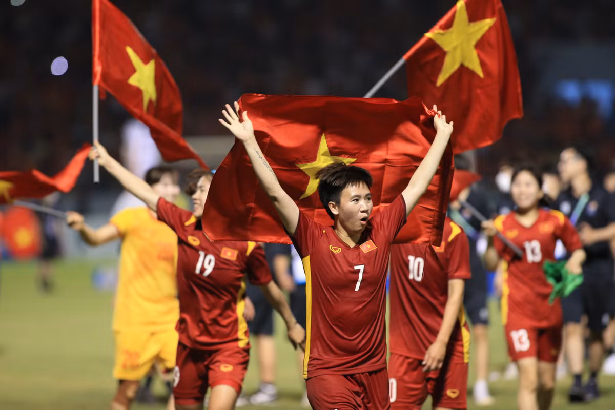 Phát biểu sau trận đấu, đội trưởng Huỳnh Như cho biết: "Được chơi trên sân nhà, giành chức vô địch, xung quanh nhiều cổ động viên, người thân đến cổ vũ là cảm giác đặc biệt. Có thể trong cuộc đời tôi chỉ trải qua 1 lần mà thôi...