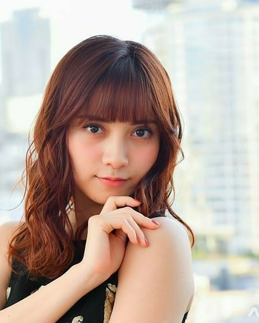 Chân dài 24 tuổi sở hữu thân hình nóng bỏng với số đo 84 - 60 -87cm dù chỉ cao 1m60.