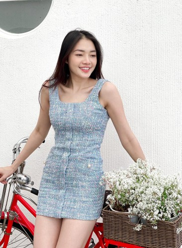 Dương Thu Thảo từng là một nữ idol gây bão trong cộng đồng CCTalk năm 2014 - 2015. Cùng với những gương mặt khác như Ngân Sát thủ, Như Hexi, Vy Timy,... Thu Thảo chiếm trọn tình cảm của khán giả nhờ tài năng và sự gần gũi của mình.