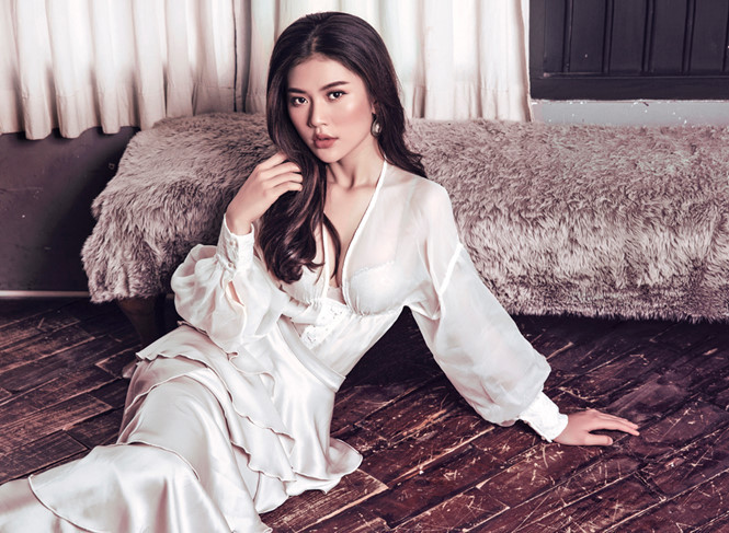 Chắc chắn sau hành động dùng chân ấn thang máy, Chúng Huyền Thanh mất rất nhiều điểm trong mắt công chúng.