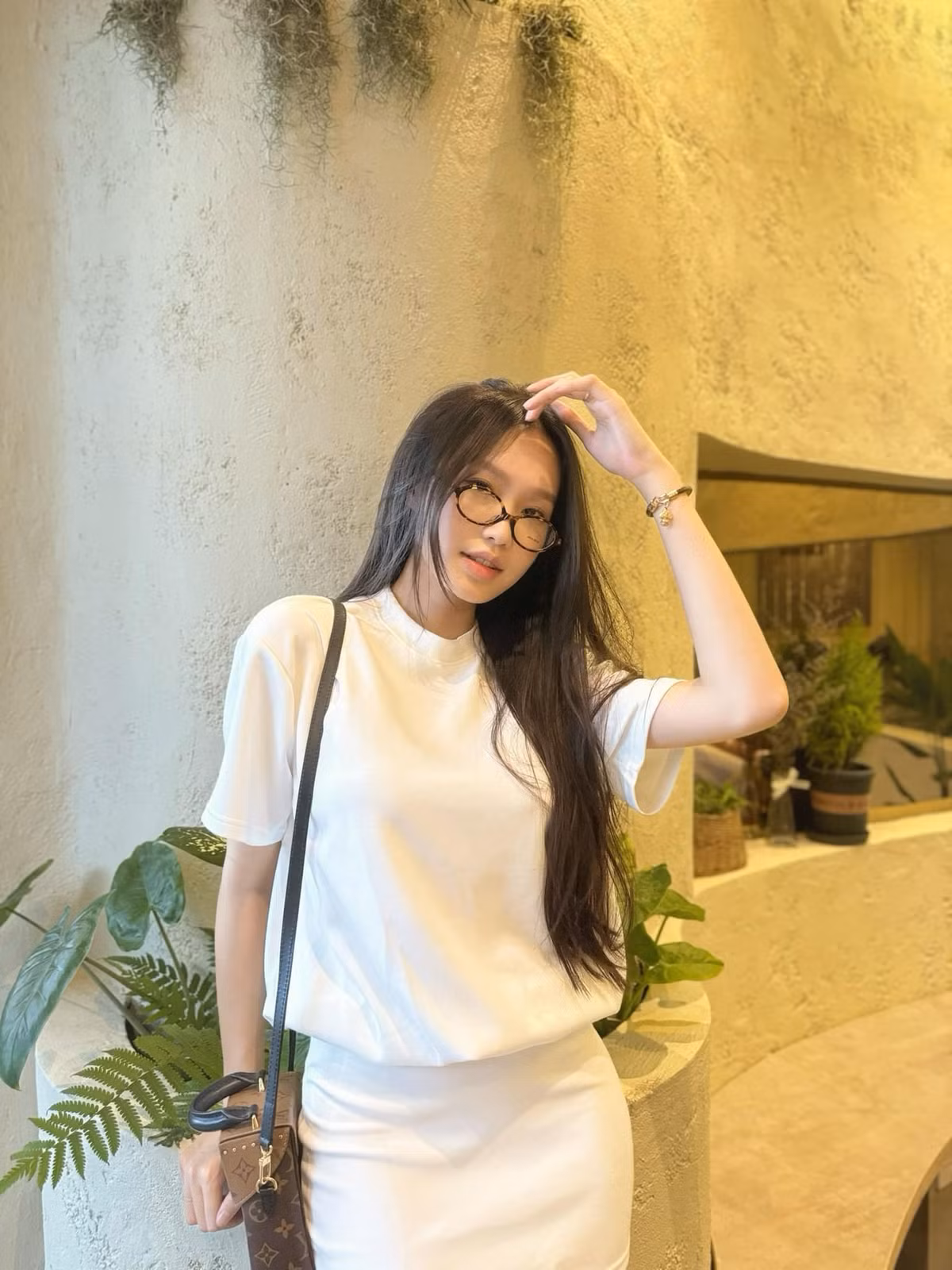 Top 10 Hoa hậu Việt Nam 2020 được đánh giá lấy lại vóc dáng nhanh sau sinh.