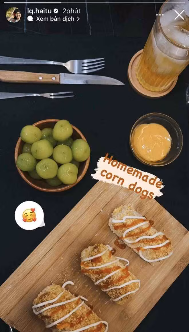 Ngay lập tức cư dân mạng phát hiện ra điều đặc biệt trong mâm cơm của Hải Tú. Theo thông tin được chia sẻ trên các diễn đàn, đây đều là những món ăn mà Sơn Tùng yêu thích.