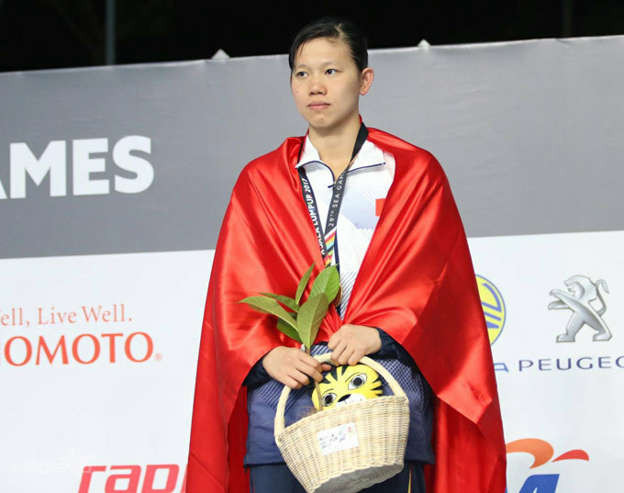 Ngoài sự vắng mặt bất ngờ của Ánh Viên, SEA Games 31 cũng có một chút sự thay đổi trong lễ rước đuốc, đó là vận động viên Quách Thị Lan thay thế Hoàng Xuân Vinh châm đài lửa đại hội.