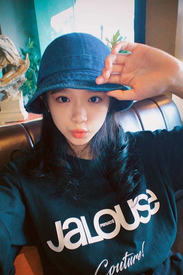 Chưa dừng lại, tên tuổi của Linh Ka được khẳng định trên mọi phương diện: Youtube, Instagram, Facebook…. với số người đăng ký, theo dõi khủng.