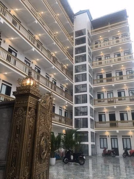 Toàn cảnh mặt trước của khu nhà trọ của gia đình ông Thiềng tại Bắc Giang.