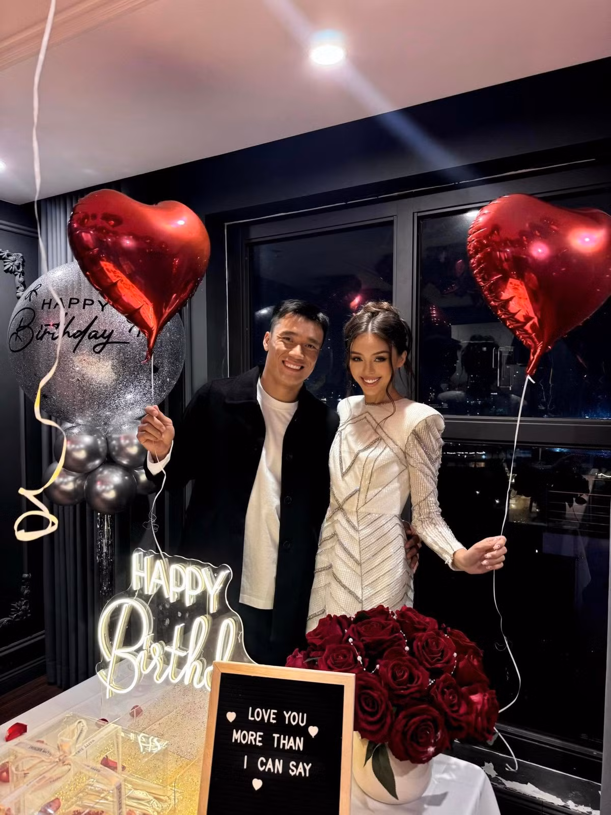 Dianka Zakhidova là một người mẫu quốc tế gốc Ukraine sinh năm 2000. Cô sở hữu chiều cao 1m73 và số đo ba vòng 81-65-94.