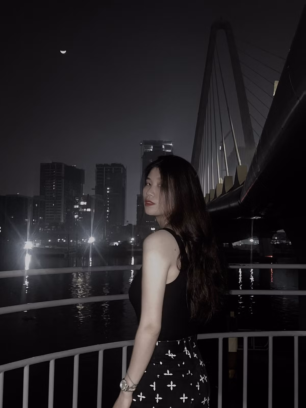 Trên trang cá nhân, Như Tuyền mới đây diện mốt để lộ nội y gợi cảm nhưng không gây phản cảm.