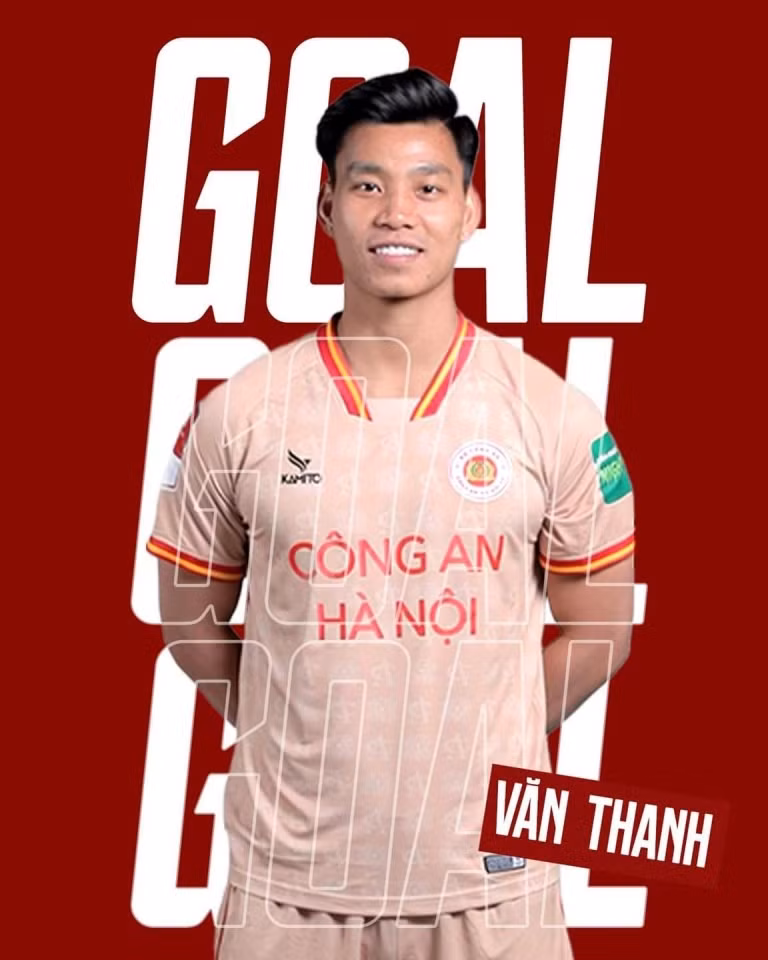 Trong số các tuyển thủ của đội tuyển Việt Nam mà CLB Công an Hà Nội mang về hồi đầu mùa giải còn có cựu cầu thủ của CLB Hoàng Anh Gia Lai là hậu vệ Vũ Văn Thanh.