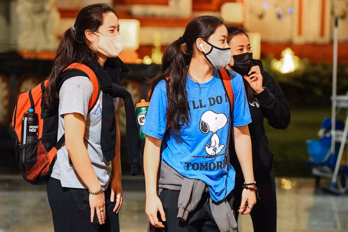 Sau khi hạ cánh về Việt Nam, mục tiêu trước mắt của Trương Twins là thích nghi lại với múi giờ và khí hậu ở Đông Nam. Để chuẩn bị tốt nhất cho SEA Games, cặp chị em Việt kiều của làng bóng rổ Việt Nam sẽ cùng những người đồng đội tham gia giải Asia Tour 3x3 2023 diễn ra trong hai ngày 22/4 và 23/4 ở Philippines.