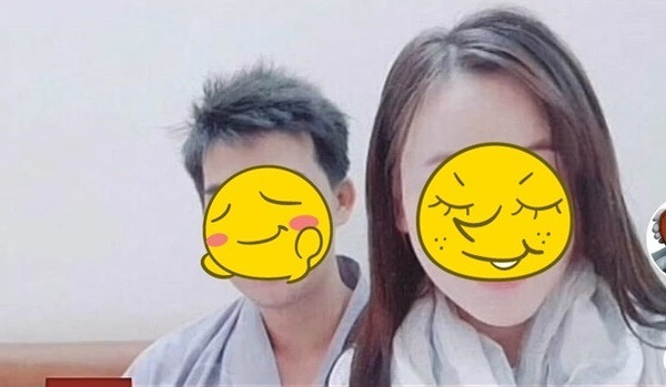 Sau vài lần gặp mặt, cùng đi uống cafe, đi chơi khắp những con phố Sài Gòn thì Tina Duong và anh chàng K.L đã trở thành một cặp. Lúc ấy, cô nàng đã luôn tỏ ra mình là người có tiền, có cuộc sống tốt đẹp để xứng với anh.