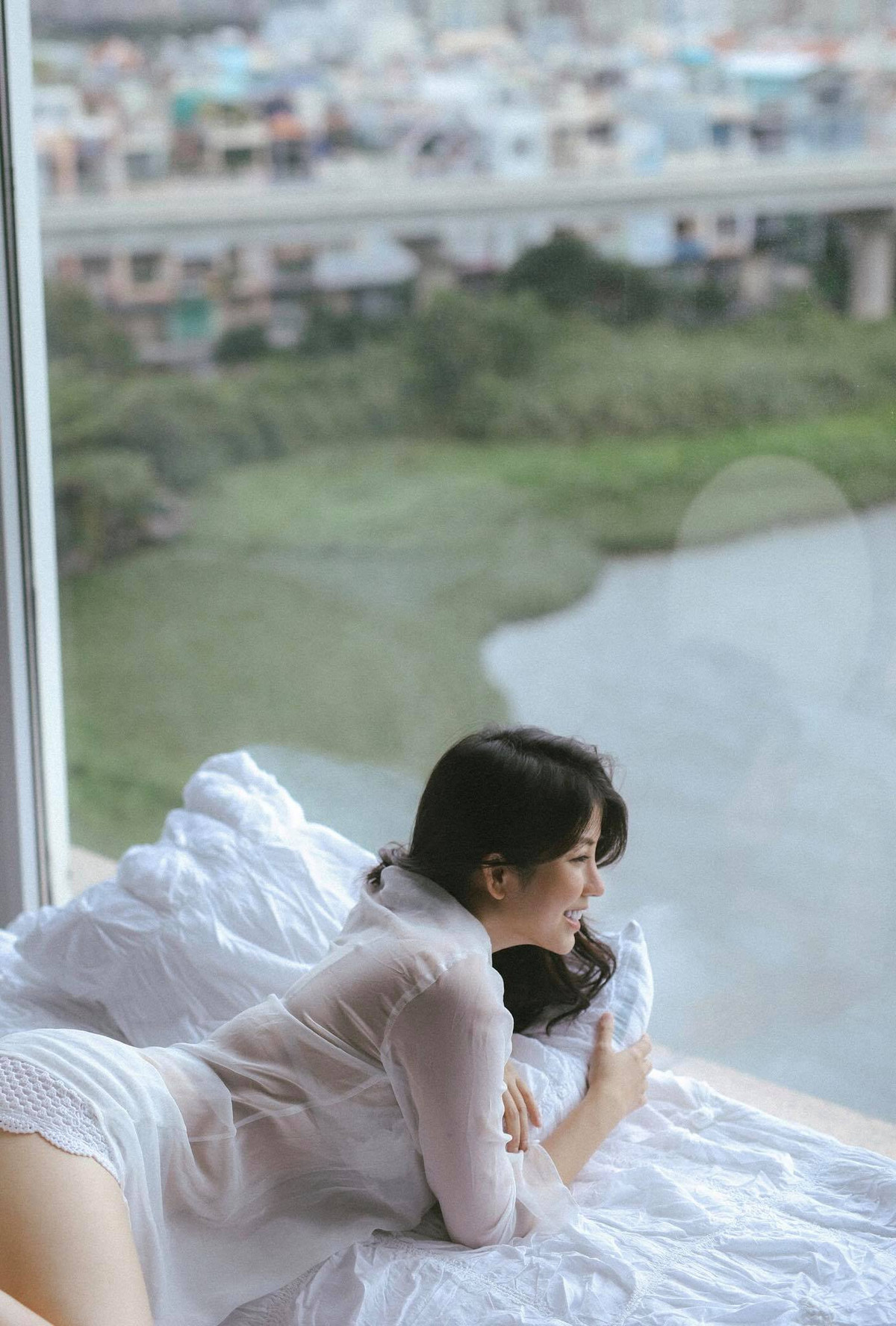 Tham gia vào một nền tảng xã hội phần lớn là các bạn trẻ và được hưởng ứng tích cực, chị Angela Ngô bày tỏ: “Mình xây dựng kênh Tiktok với mong muốn được chia sẻ những mẹo về thời trang, cách ăn mặc, phối độ độc đáo nhưng vẫn đẹp và phù hợp với nhiều sự kiện. Cùng với đó là truyền tải thông điệp đến các chị em phụ nữ ở nhiều độ tuổi: Hãy luôn yêu thương bản thân và chăm chỉ tập thể dục thể thao.”