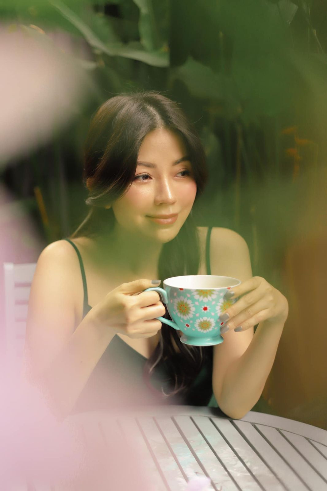 Bởi lẽ dù ở tuổi U50 thì Angela Ngô vẫn thu hút được lượng fan lớn trên kênh TikTok.