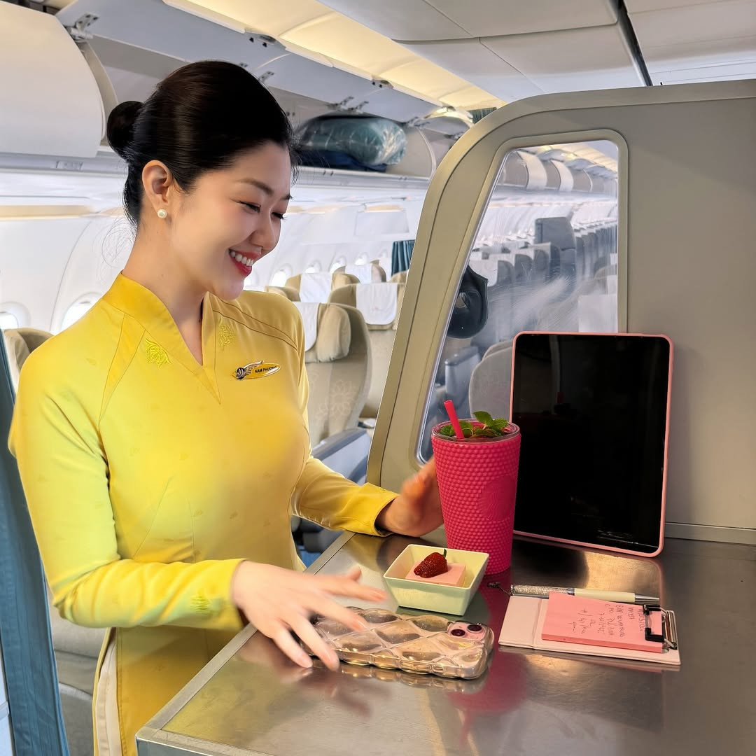 Nam Phương đã có thâm niên hơn 10 năm làm việc trong phi hành đoàn.