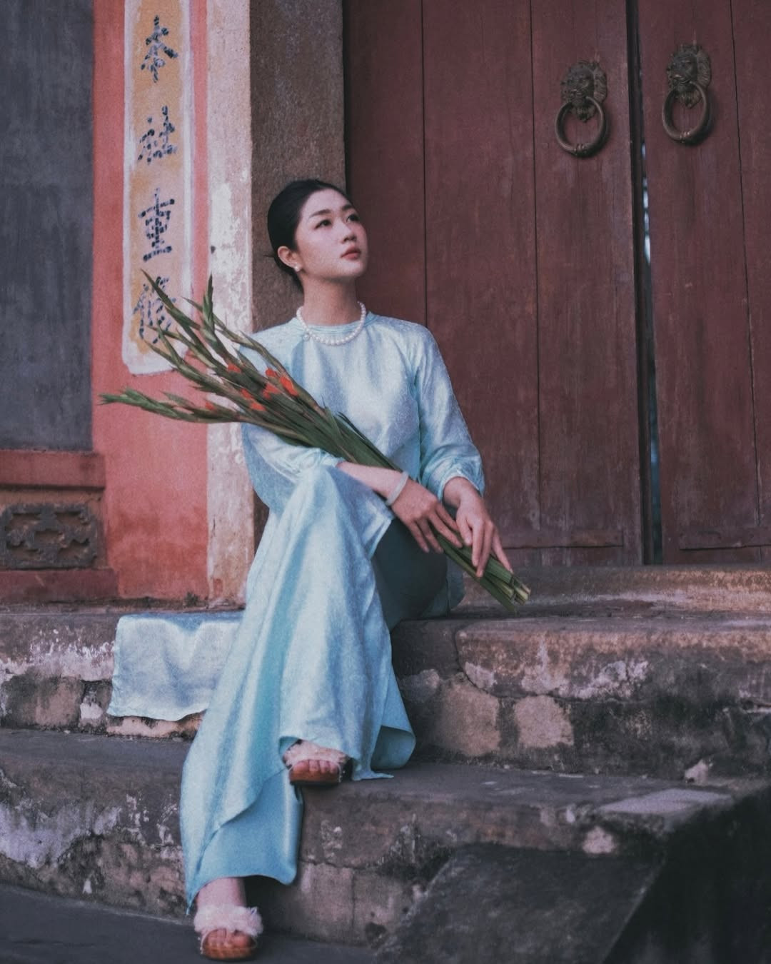 Không chỉ đặc biệt ở cái tên, nhan sắc của tiếp viên trưởng Vietnam Airlines sinh năm 1990 cũng để lại ấn tượng mạnh với nhiều người.