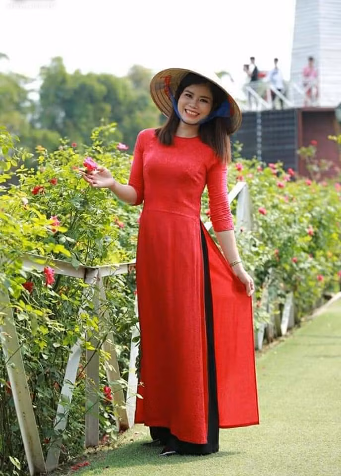 Lo dien chu nhan clip be gai roi tu tang 12 chung cu-Hinh-2