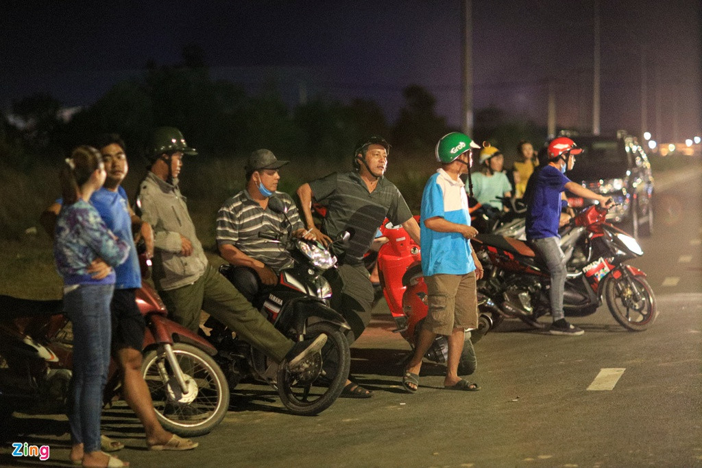 Vụ tai nạn xảy ra khoảng 14h15 ngày 14/5, nhóm công nhân đang thi công công trình tại Khu công nghiệp Giang Điền (huyện Trảng Bom) thì bất ngờ bức tường đổ sập. Vụ tai nạn khiến cho hàng chục người bị đất đá vùi lấp, mắc kẹt tại hiện trường.