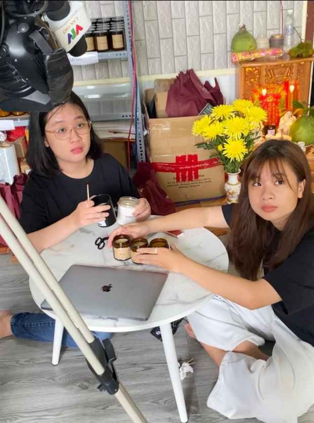 Hiện tại, Lê Vy là tân sinh viên trường Đại học Greenwich Việt Nam và mới giành được học bổng 50% của trường. Còn Triệu Vy cũng đã tốt nghiệp ngành Kỹ thuật Hoá học của trường Đại học Bách khoa TP.HCM.