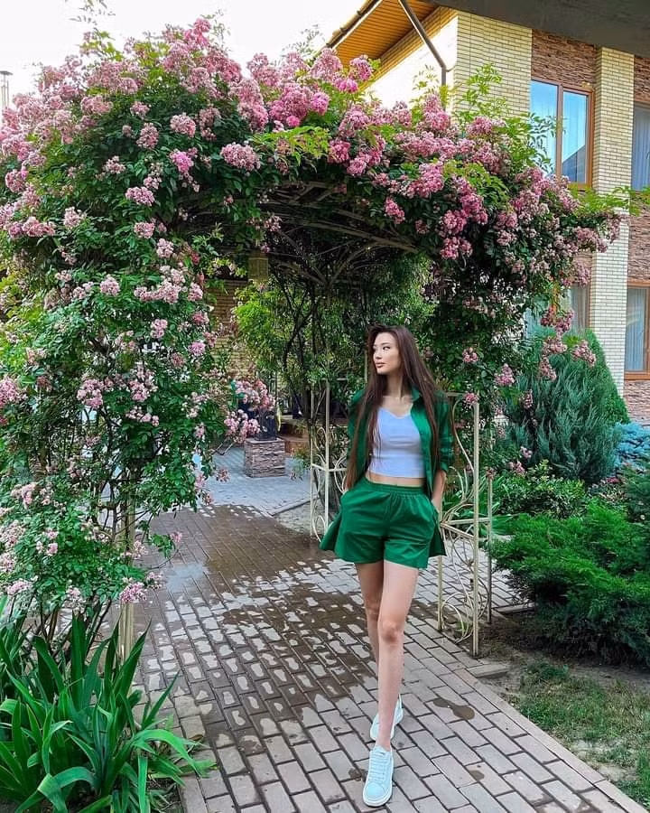 Tay đập người Kazakhstan muốn tập trung chơi bóng chuyền và nổi tiếng từ đó, chứ không phải từ những điều khác.