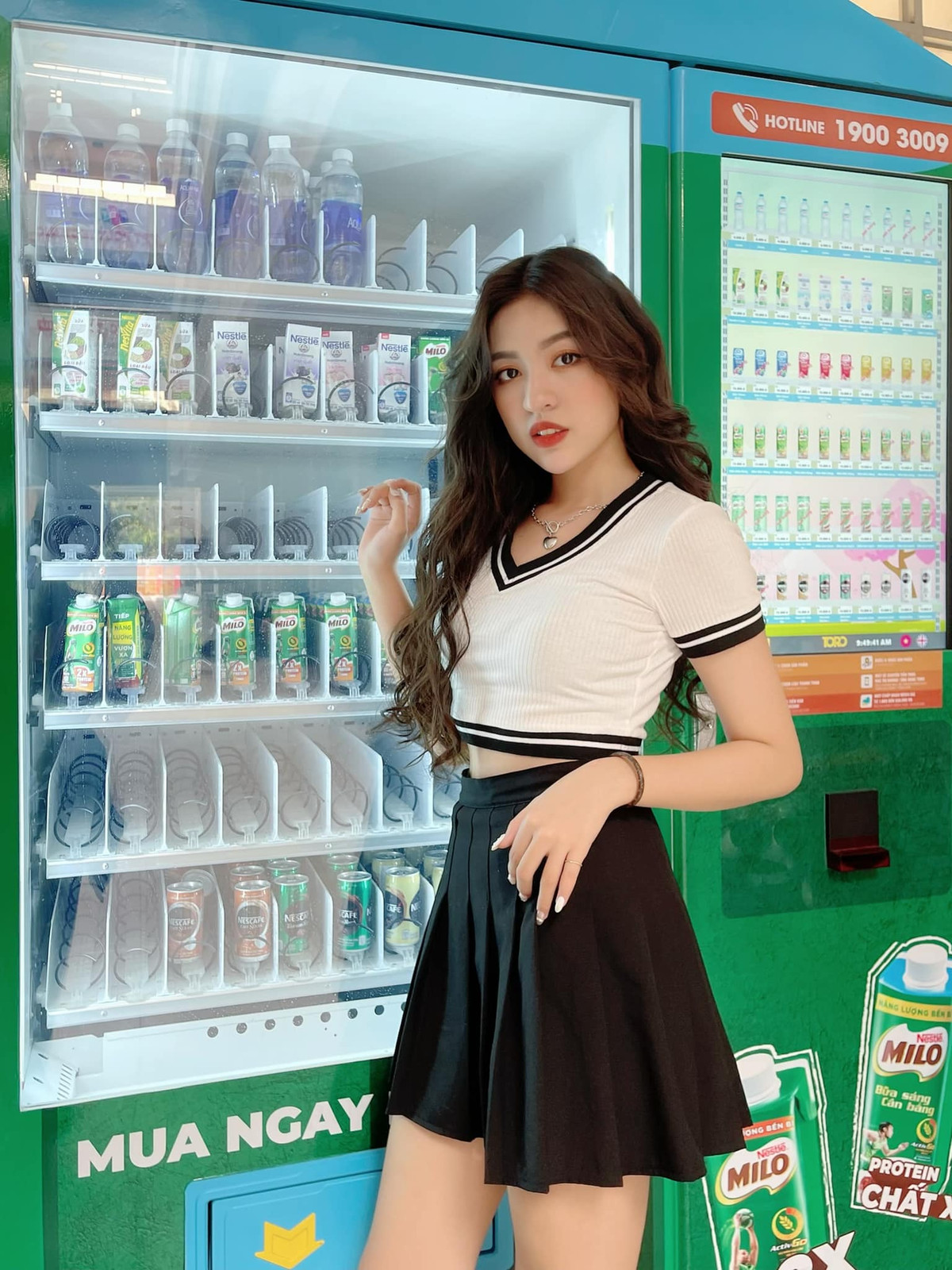 Trước khi sự cố "quần phản chủ" diễn ra, Trần Thanh Tâm cũng dính vào không ít lùm xùm trên mạng như việc phát ngôn lố hay "vồ ếch" khi đi diễn trên sàn catwalk.