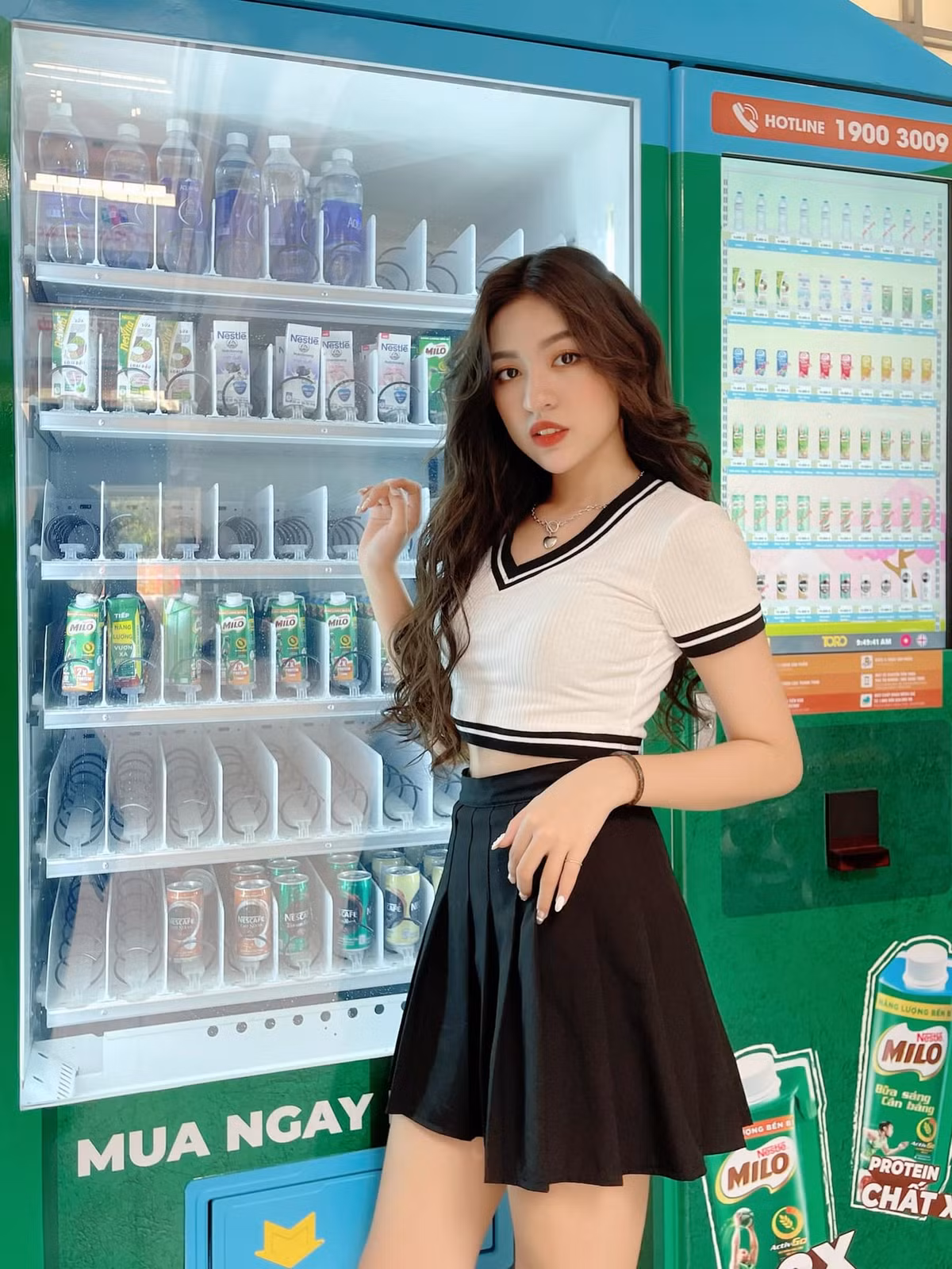 Trước khi sự cố "quần phản chủ" diễn ra, Trần Thanh Tâm cũng dính vào không ít lùm xùm trên mạng như việc phát ngôn lố hay "vồ ếch" khi đi diễn trên sàn catwalk.