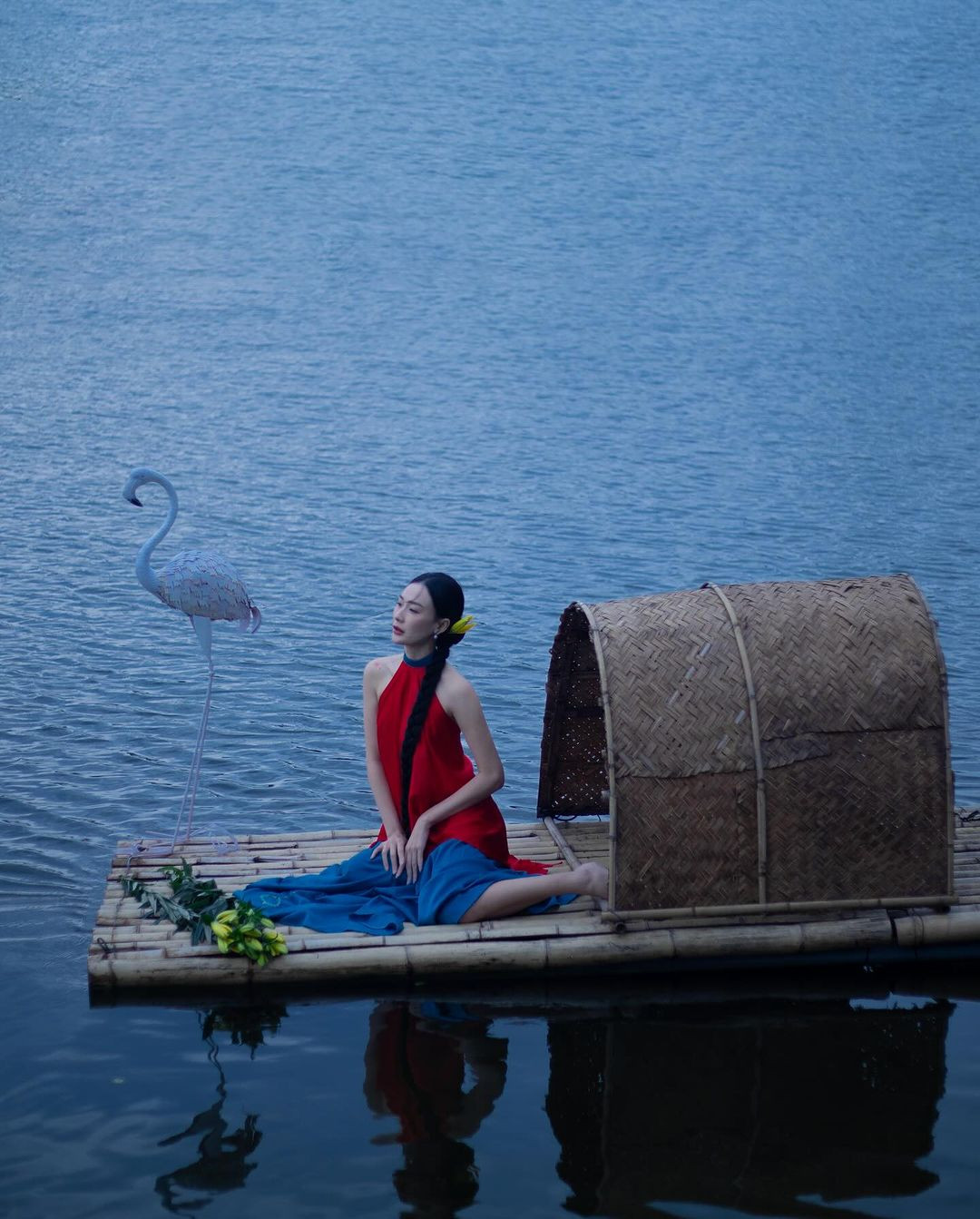 Tuy nhiên, Ngọc Ánh cho biết, cô không hề phẫu thuật thẩm mỹ. Vóc dáng hiện tại của người đẹp là nhờ quá trình tập luyện và ăn uống khoa học.