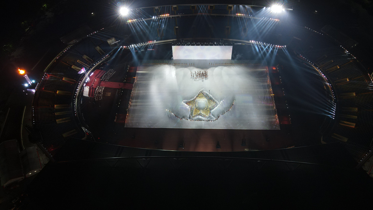 SEA Games 31 sẽ diễn ra từ ngày 12 đến 23/5 tại Hà Nội và 11 tỉnh, thành phố lân cận. Đại hội có sự góp mặt của 11 đoàn thể thao khu vực Đông Nam Á, tổ chức 40 môn thi với 526 nội dung.