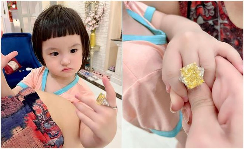 Đi kèm với chất lượng giáo dục là mức học phí chẳng hề rẻ, dao động lên đến vài trăm triệu đồng/năm mà gia đình nữ đại gia quận 7 phải chi trả.