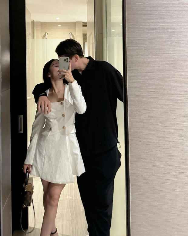 Yến Xuân cũng đã có lời đáp trả thẳng thắn: "Xách cái xe đạp, đạp một vòng thành phố Hồ Chí Minh, Hà Nội, Đà Nẵng,... từ thành phố lớn tới vùng quê cũng đủ mở banh tầm mắt luôn á. Đi bộ cũng được".