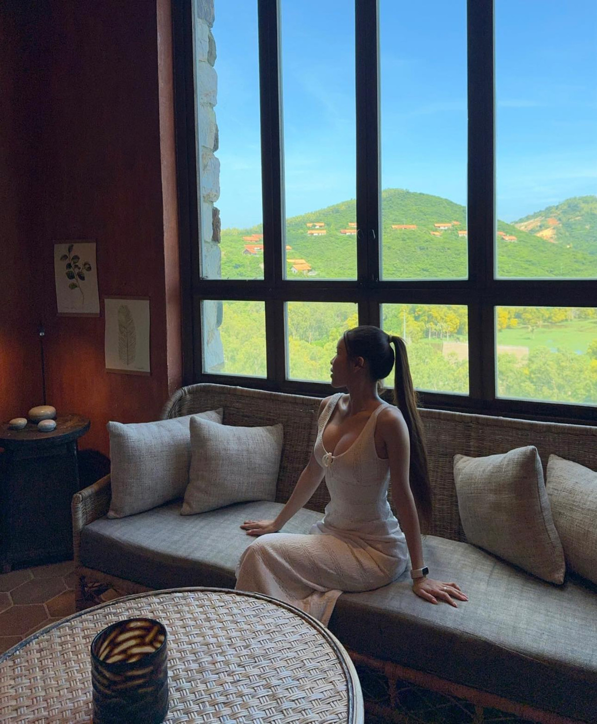 Cũng vì chấn thương, Văn Lâm đã không thể cùng ĐT Việt Nam sang Qatar chuẩn bị thi đấu Asian Cup 2023. Anh đang nỗ lực để điều trị chấn thương chờ ngày trở lại tuyển Việt Nam.