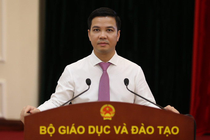 Ca nuoc cung khai giang vao ngay 5/9, cac truong khong day truoc chuong trinh