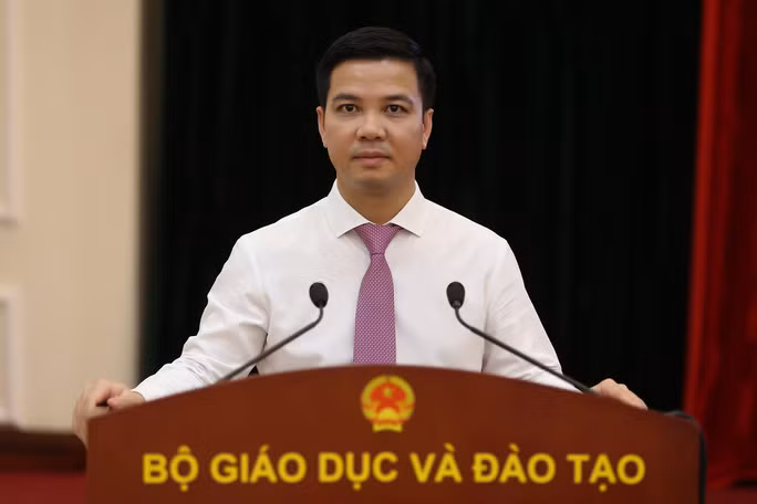 Ca nuoc cung khai giang vao ngay 5/9, cac truong khong day truoc chuong trinh