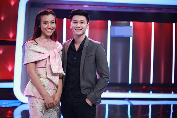 Ngược lại dòng thời gian, Huỳnh Anh và Hoàng Oanh từng có 2 năm mặn nồng với nhau trước khi cả hai lên tiếng về chuyện "đường ai nấy đi" hồi năm 2017.