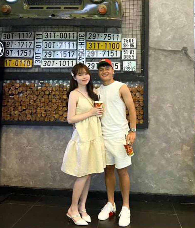 Mặc dù chia tay Quang Hải đã lâu nhưng những thông tin liên quan đến Huỳnh Anh vẫn được dân tình hết sức quan tâm.